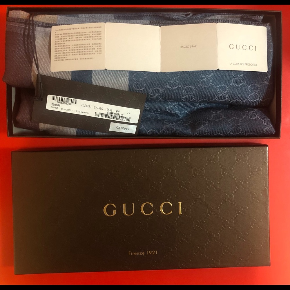 Gucci scarf (unisex) 50%seta-silk 50%cotton
